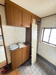 出口３丁目戸建貸家の物件内観写真